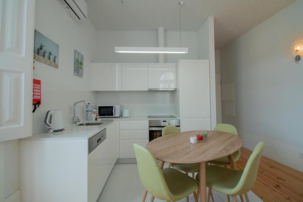 Passeio Da Avenida - Central Avenue Apartment With Elevator Viana do Castelo Kültér fotó